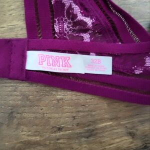 Victoria's Secret push up bra, size 32B